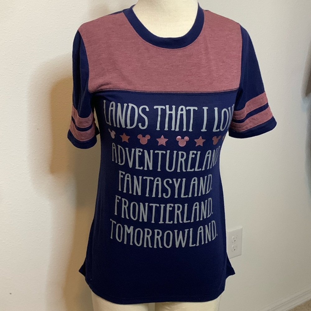 Disney Parks t-shirts lands that I love adventureland size XS PTP 16”